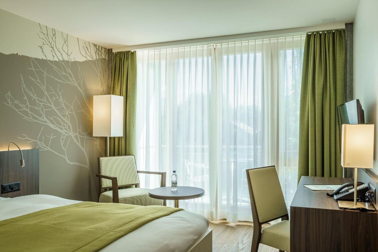 Hotel Artos Интерлакен Екстериор снимка