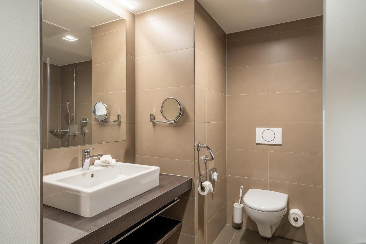 Hotel Artos Интерлакен Екстериор снимка