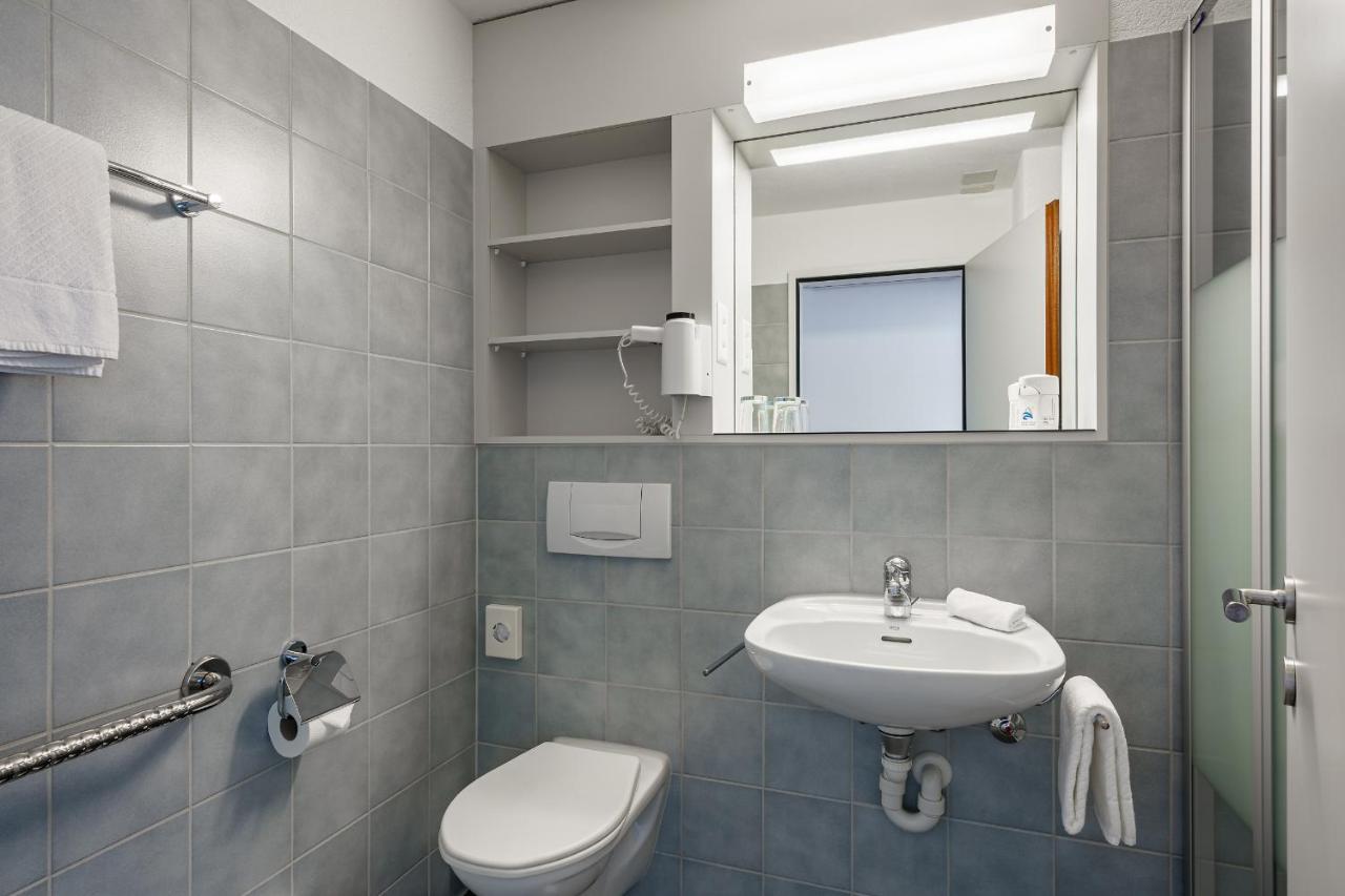 Hotel Artos Интерлакен Екстериор снимка